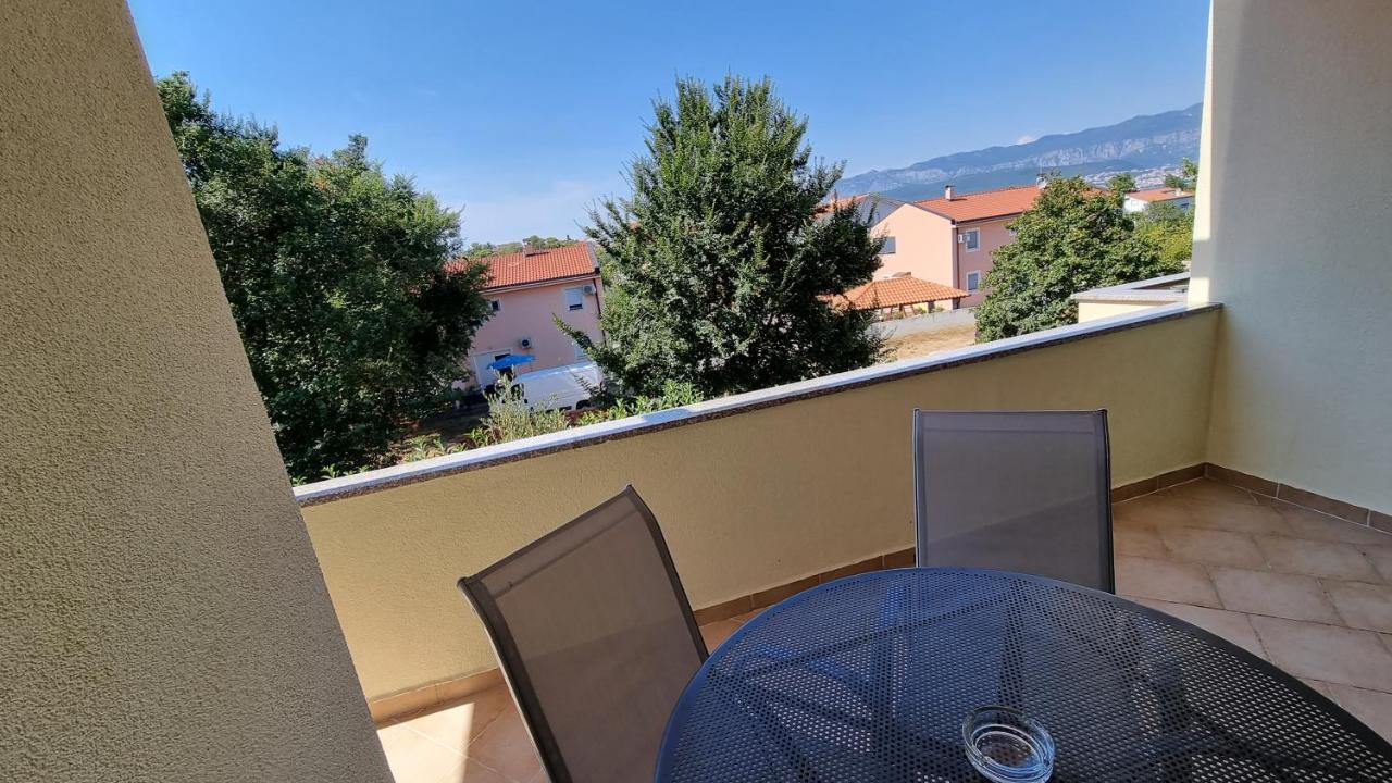 Apartments Bellator Šilo Esterno foto