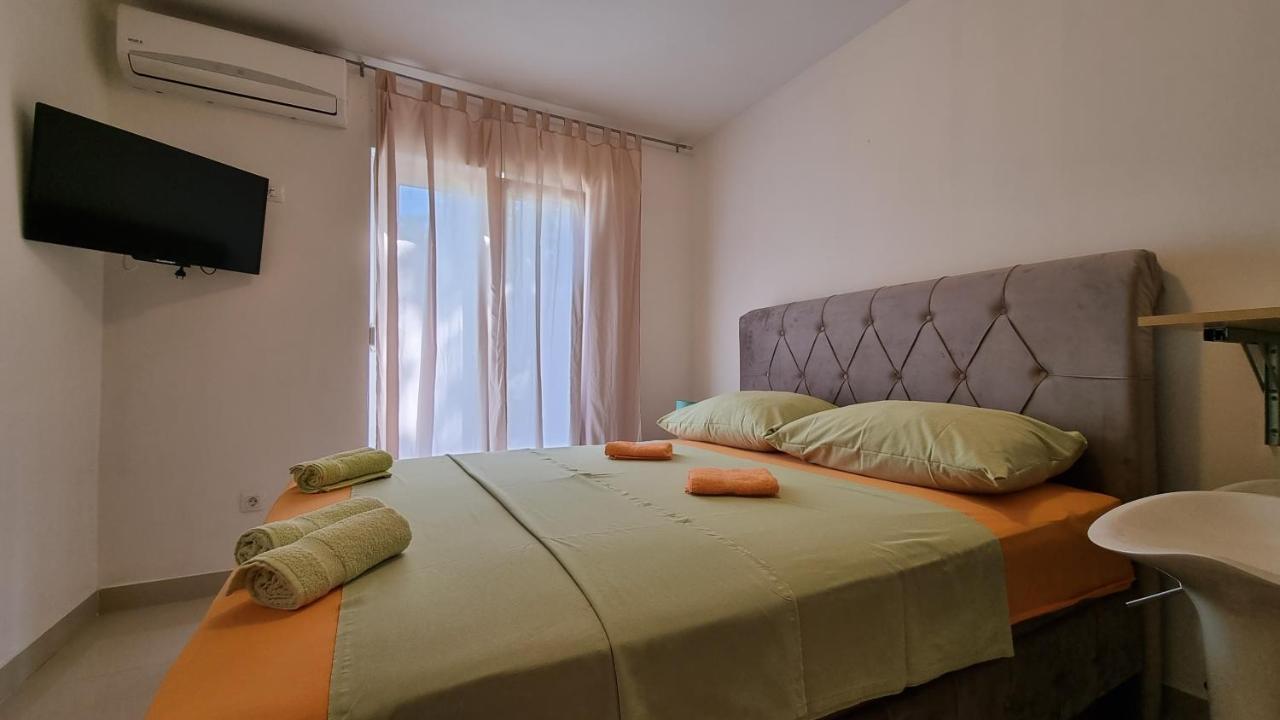 Apartments Bellator Šilo Esterno foto