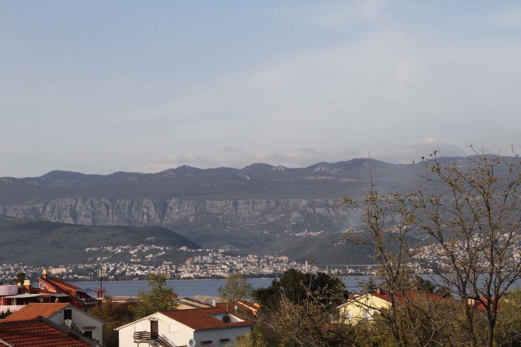 Apartments Bellator Šilo Esterno foto
