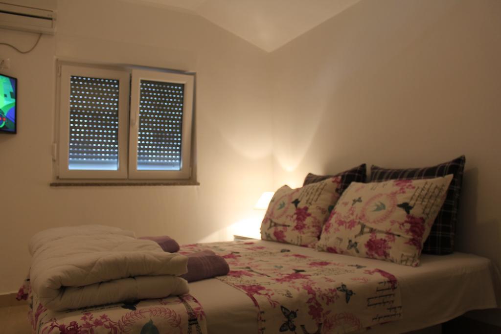 Apartments Bellator Šilo Esterno foto