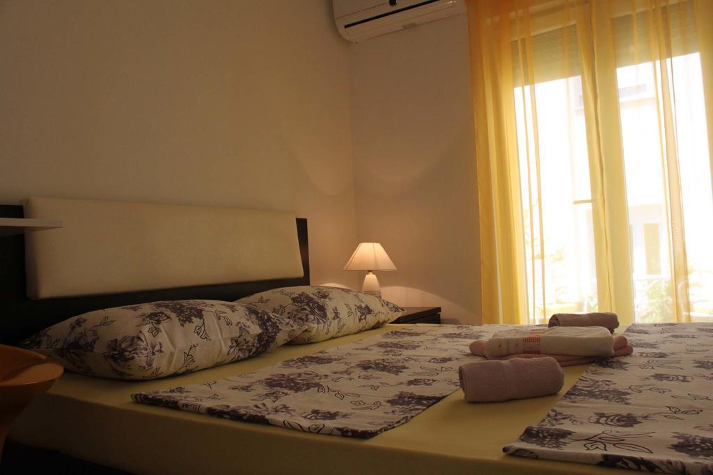 Apartments Bellator Šilo Esterno foto