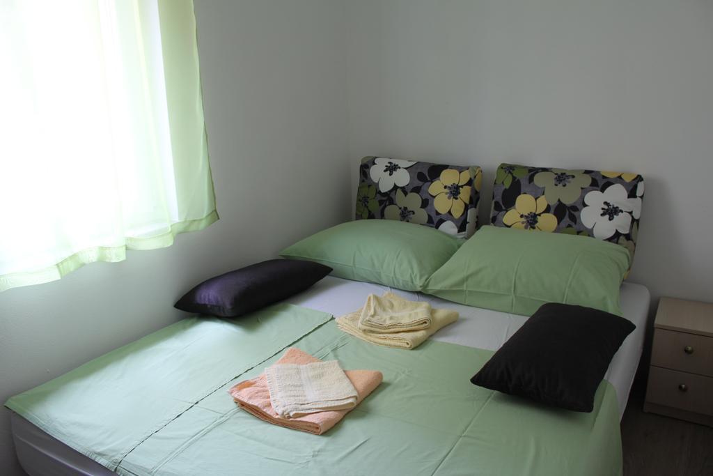 Apartments Bellator Šilo Esterno foto